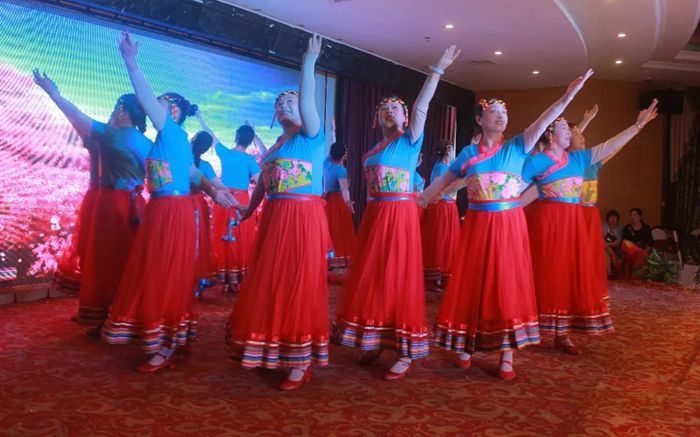 mmexport1540560837086_副本.jpg mmexport1540560837086_副本.jpg